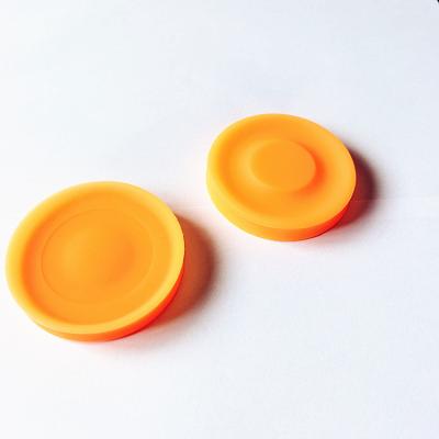 China Creative Eco-friendly Silicone Fingertip Flying Disc Outdoor Sports Fitness Toy Flying Discs for sale