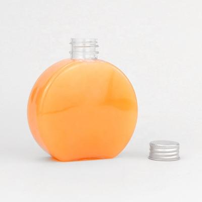 China Clear Circular Area 28mm Caliber 250ml PET Empty Juice Bottles for sale