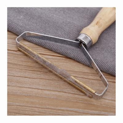 China Sustainable Hot Selling Wood Handle Cloth Razor Fiber Remover And Fiber Remover Ball for sale