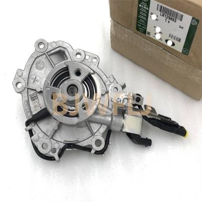 China JDE40572 LR116736 LR123392 LR129893 2.0T Diesel Water Pump For Evoque Velar Jaguar XE XF F-PACE for sale