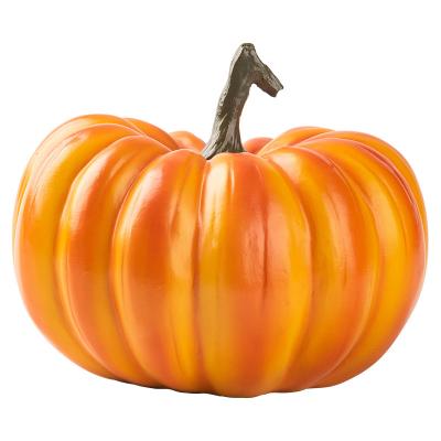 China Ambient Europe Simulation Pumpkin Resin Crafts Ornaments Halloween Pumpkin Props For Decorations for sale