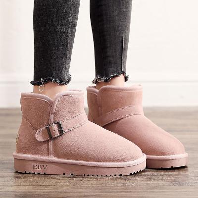 China New Trend Fashion Women's Snow Boots Leather Short Tube Thick Fur Embedded Non-slip Bread Shoes Cotton Shoes for sale