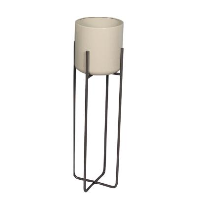 China China Manufacturer Free Standing Modern Steel Metal Garden Light Display Flower Stand for sale