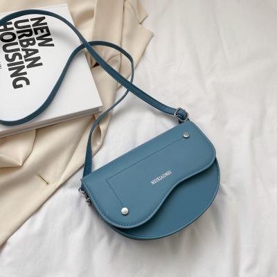 China Fashion 2021 Retro Ladies Saddle Bag PU Leather Girls Cross - Body Bags Fashionable Women Shoulder Handbag for sale