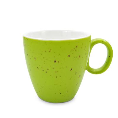 China Sustainable Hot-selling Modern Ceramic Matte Green Mug With Logo Custom Made Bone China New Coffee Tea Mug for sale