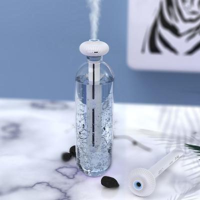 China 2020 New Innovation Eco-friendly Mini Humidifier Portable Essential Air Humidifier for sale