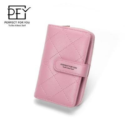 China Waterproof perfect for you Weichen ladies pinch purse fashionable high quality PU leather wallets design brand new forever young for sale