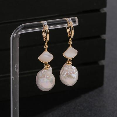 China Wholesale TRENDY Single Pearl Drop Water Pearl Dangling Baroque Pearl Earrings for sale