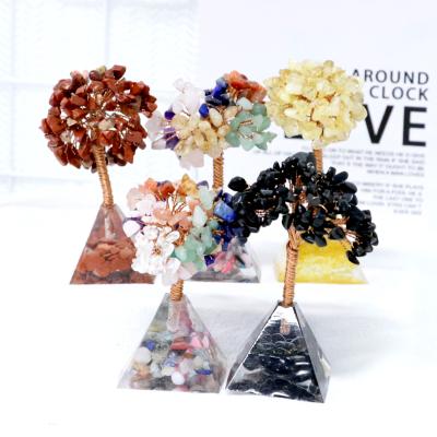 China Wholesale Crystal Gravel Resin Crafts Tree Amethyst Rolling Stone Money Treasure Tree Healing Gift from China for sale