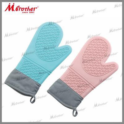 China Hot Sale Silicone +cotton M.Brother Silicone Heat Resistant Kitchen Baking Gloves for sale