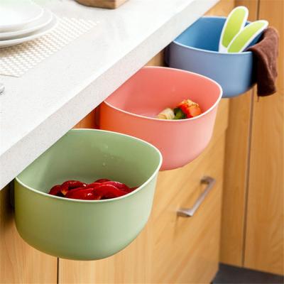 China Viable Hot Goods Style Buffet Style Single Deskside PP Rubbish Bin Containers Single Plastic Hanging Trash Can for sale