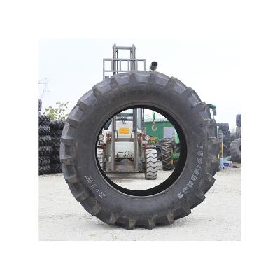 China High Quality Farm Radial Tire 650 65R42 TL R-1W165D Tractor Tractor Tire 20 for sale