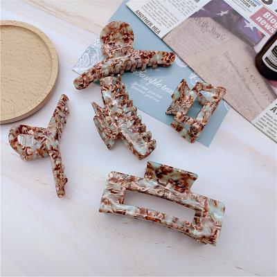 China Wholesale Newest Summer Bathroom Clips Geometric Woman Accessories Small Hair Claw Clip for sale