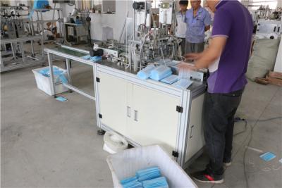 China Dustproof Disposable Face Mask Making Machine Aluminum Alloy Structure for sale