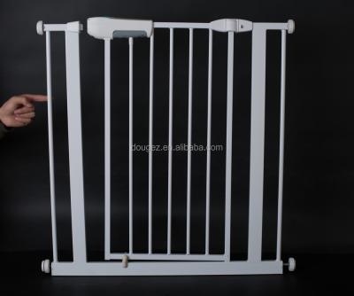 China Hot Selling Baby Safety Gate Door Guard Bars For Pets And Children for sale