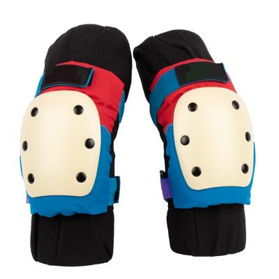 Chine Factory New 2022 Reddish Blue Sports Colorful skating skiing Adults Child Elbow & Knee Pads for kid à vendre