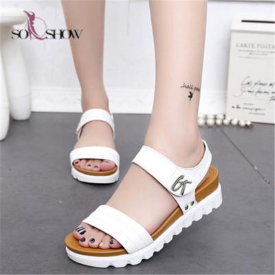 China 2021 Fashion Trend Summer Fashion Women's Shoes Flat Sandals for Women and Ladies for sale