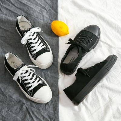 China Flat 2021 Wholesale China Cheap Wholesale Hot Classic Canvas Shoes Men Casual Canvas Shoes for sale