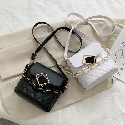 China Other 2022 Summer Fashion Ladies Chains Cross - Body Bucket Bag Sling Shoulder Bags Women Handbags Ladies Leather Trim Women Handbags for sale