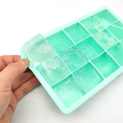 China Summer Stocked Make Ice Cube Large Ice Roller Juice Ice Food Grade Silicone Water Cooling Aid Kitchen Ware for sale