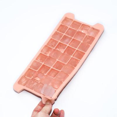 China Best Sustainable Large Eco-friendly Silicone Honeycomb Crushed Ice Cube Trays Silicone Ice Mold for sale