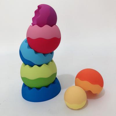 China Non-toxic Eco-friendly Ice Cream Cone Set Rainbow Creative Colorful Kids Plastic Stacking Ball Toy for sale