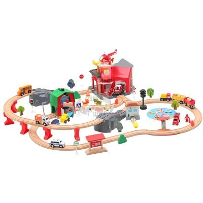 China Best Selling Eco-friendly Non-toxic Educational Multifunctional Railway Race Car Toddler Wooden Train Toy for sale