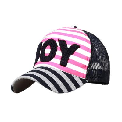 China Fashionable Durable Mesh Trucker Caps Custom Embroidered Trucker Hats for sale