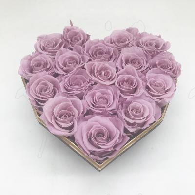 China Real real Junio ​​eternal life fresh flowers valentines gift preserved roses flower box true in heart box for sale