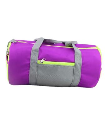 China Lightweight Lightweight Duffel Bag Sports Bag Weekend Travel Barrel Bag for sale