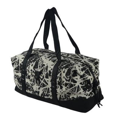 China Polyester Extra Large Beach Bag With Pentagram Rivet Canvas Fabric Bags For Outdoor Activities for sale