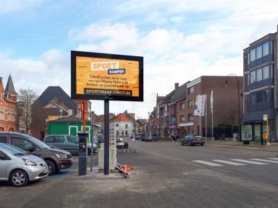 China AVOE 8000nits maakt het LEIDENE Reclamescherm IP65 180W P10 waterdicht Te koop