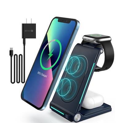 China Multifunctional foldable 3-in-1 wireless charger for iphone /watch/ipod/samsung 15w fast charging stand wireless station for sale