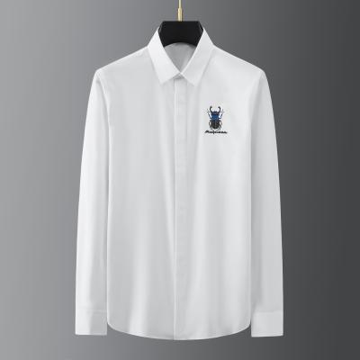 China Anti-pilling Mens White Cotton 100% Casual Shirt With Delicate Insect Embroidery for sale