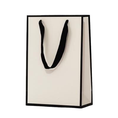 China Wholesale Hot Sale Custom Luxury Shopping Bag Recyclable Printed Logo White Bag for sale