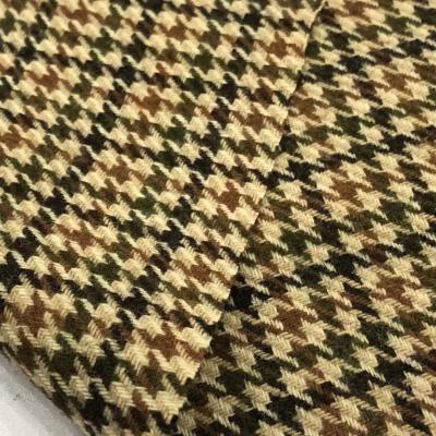 China Wicking factory stain 450 g/m single sided houndstooth 30wool fabric for sale