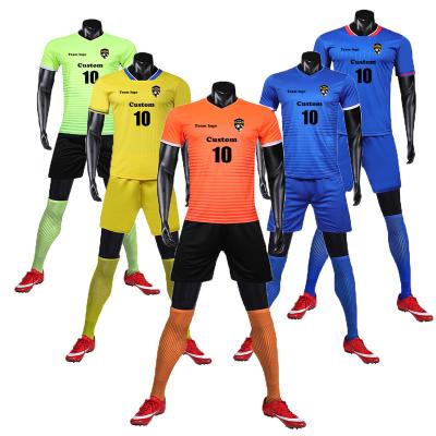 China Breathable Custom Club Logo Soccer Jersey For Mens Full Team Soccer Jersey T-shirt for sale