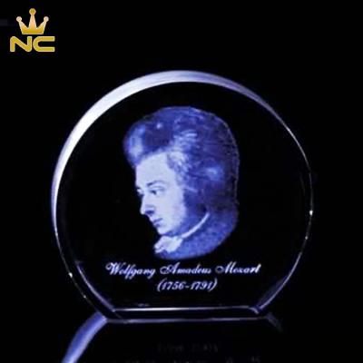 China China 3D Laser Crystal Engraving Round Shaped Photo Funeral Keepsakes for sale