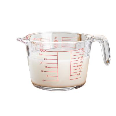 China Best whosale price Microwavable 4 cup glass measuring cup embossed borosilicate glass measuring cup with raised markings for sale