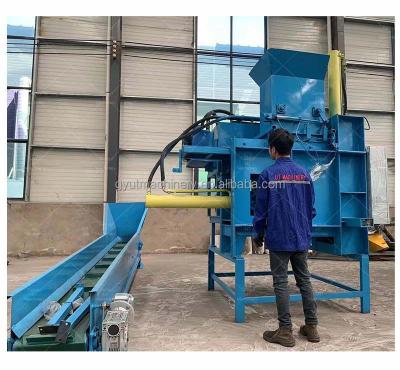 China 2100 KG Bale Weight 1kg Wood Shavings Sawdust Baler Machine Hydraulic Vertical Baler for sale