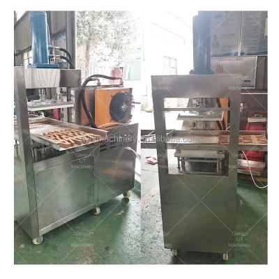 Κίνα Προσαρμοσμένο Mold Brown Square Sugar Press Machine για την κατασκευή κύβων ζάχαρης καφέ προς πώληση