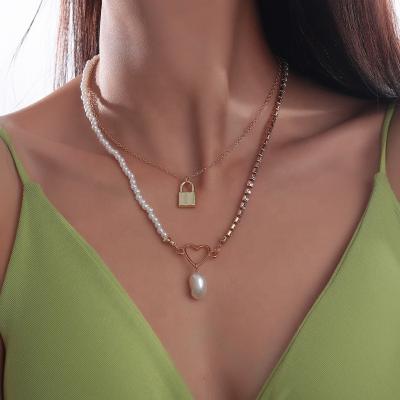 China 2022 TRENDY INS Fashion Pearl Chain Necklace Women Gold Color Crystal Lock Heart Charm Chain Necklace Party Jewelry Gift For Women for sale