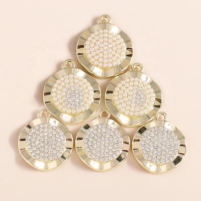 China 4pcs/bag 22*19mm Crystal Pearl Big Round Pendants DIY Jewelry Necklace Durable Exquisite Luxury Gold Plated Custom Gold Plated Volume for sale