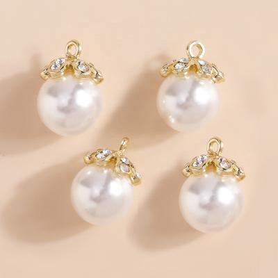 China Beautiful Large Pearl 4pcs/bag Pendants Bracelets FASHIONABLE Keychains DIY Imitation Jewelry Custom Pendant For Earrings for sale