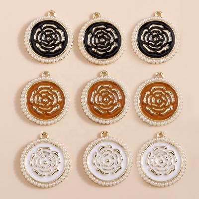 China 4pcs/bag 21*19mm TRENDY Brand Design Classic Pearl Enamel Rose Flower Pendants Necklace Earrings Custom Bracelet DIY Pendant for sale