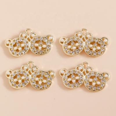 China 4pcs/bag 14*25mm FASHIONABLE Exquisite Pearl Bear Lovely Charm Handmade Crystal Pendants DIY Necklace Jewelry Custom for sale