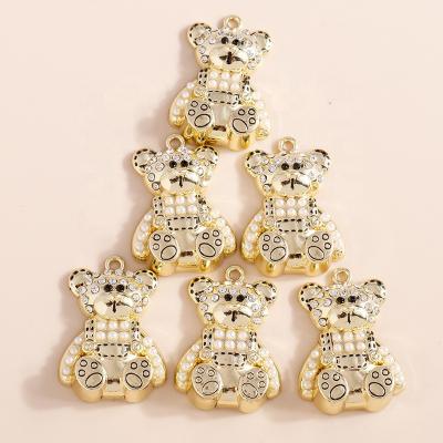 China 4pcs/bag 26*19mm Durable Design Rhinestone Luxury Cute Animal Crystal Bear Pendant Necklace Fantasy Jewelry Accessory for sale