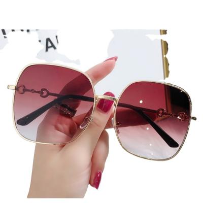 China Fahion new trend frame personality the large rivets the legs European and American chain street wind CIA sunglasses fashion shooting face-coverin for sale