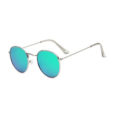 China Hot Selling Cheap Fashion Sunglasses Mingtong Simple Driver Style Many Colors Outdoor Metal Sun Frame Shading Lenses For Man Woman for sale