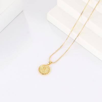 China Enviromentally Friendly Personalized Niche 26 English Alphabet Necklace All-match Gold Pendant Necklace Female Pendant for sale